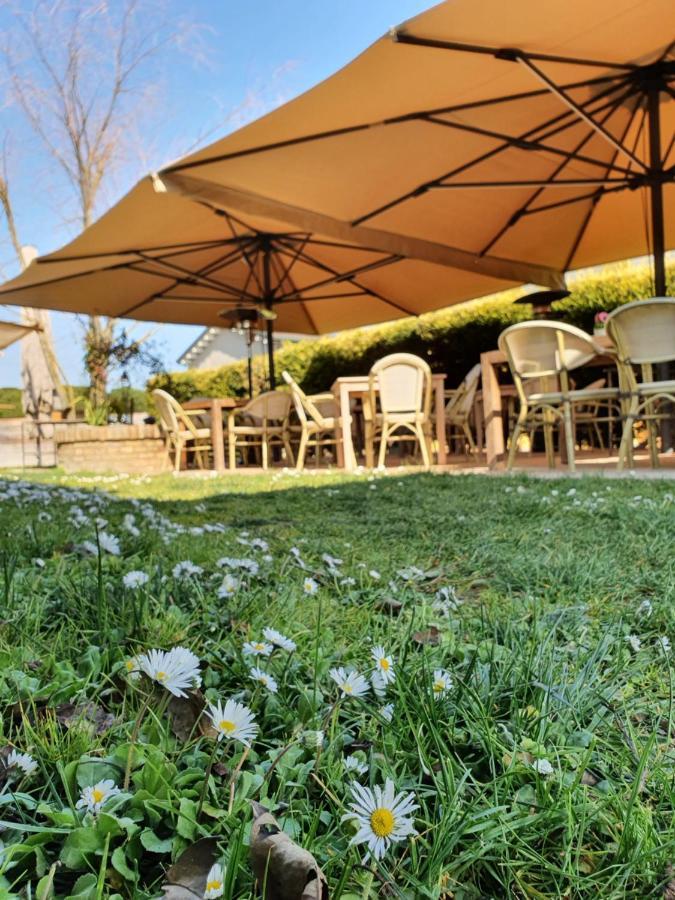 Osteria E Locanda Del Viaggiatore Russi Eksteriør bilde